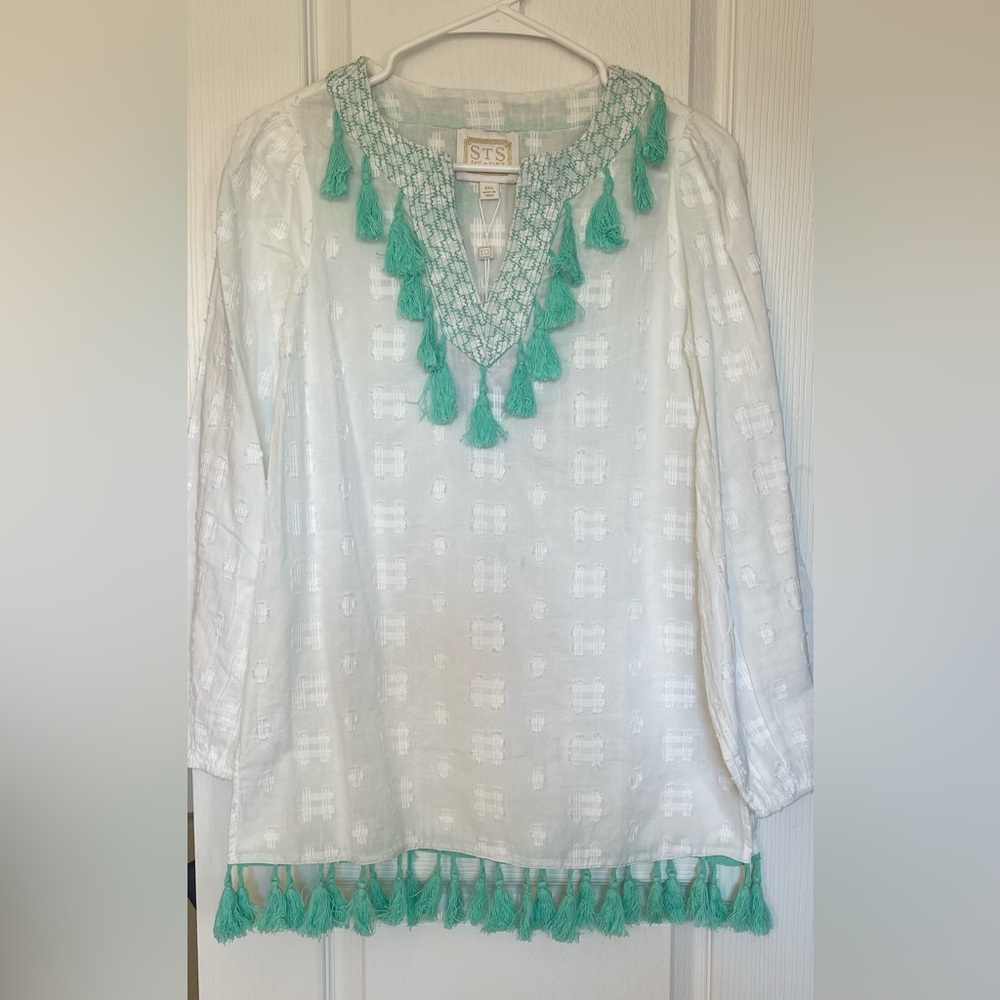 NWT Sail to Sable White Blouse with Green Tassels - Size XXS